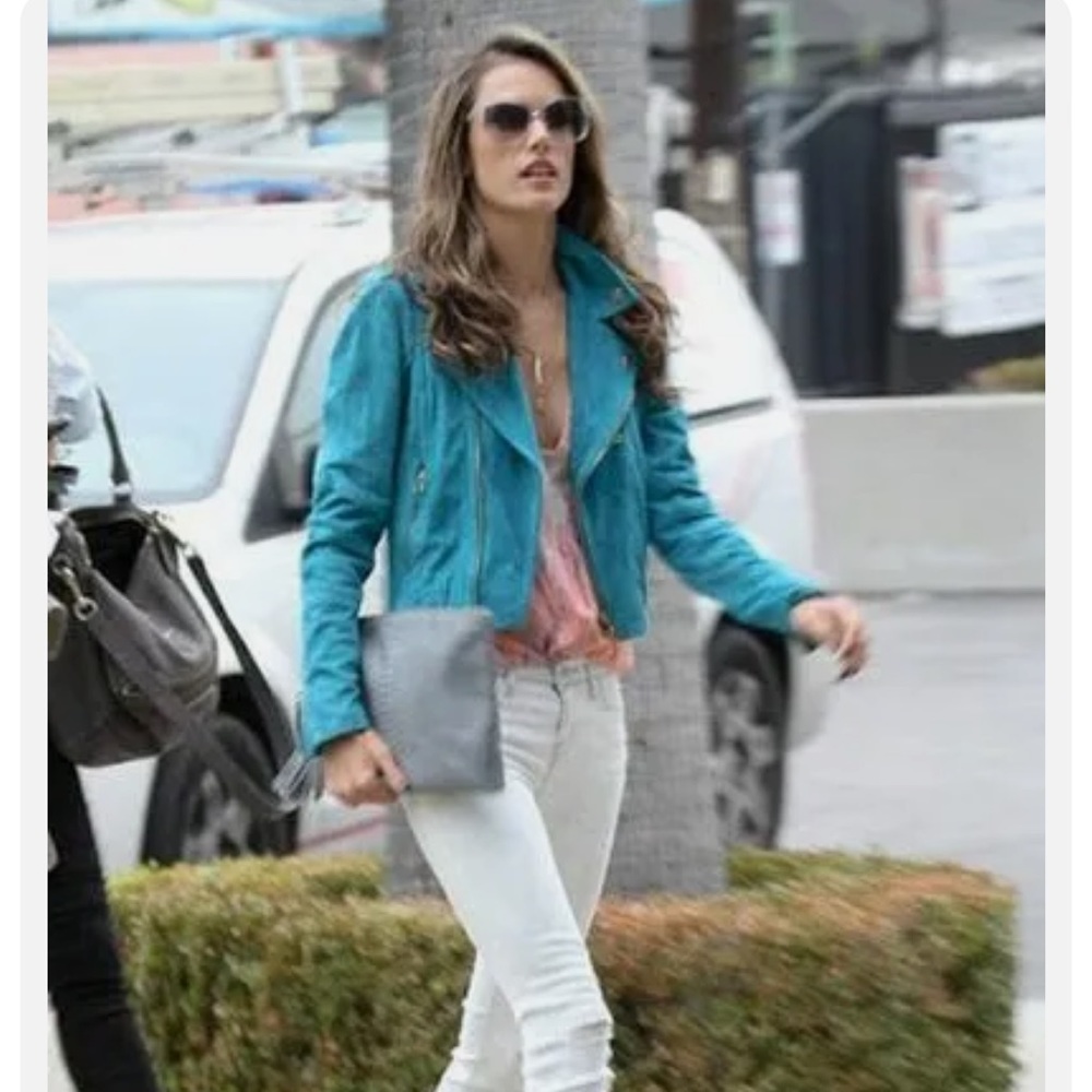 J Brand 811 Distressed Ripped Mid Rise Skinny Jeans in HYSTERIA